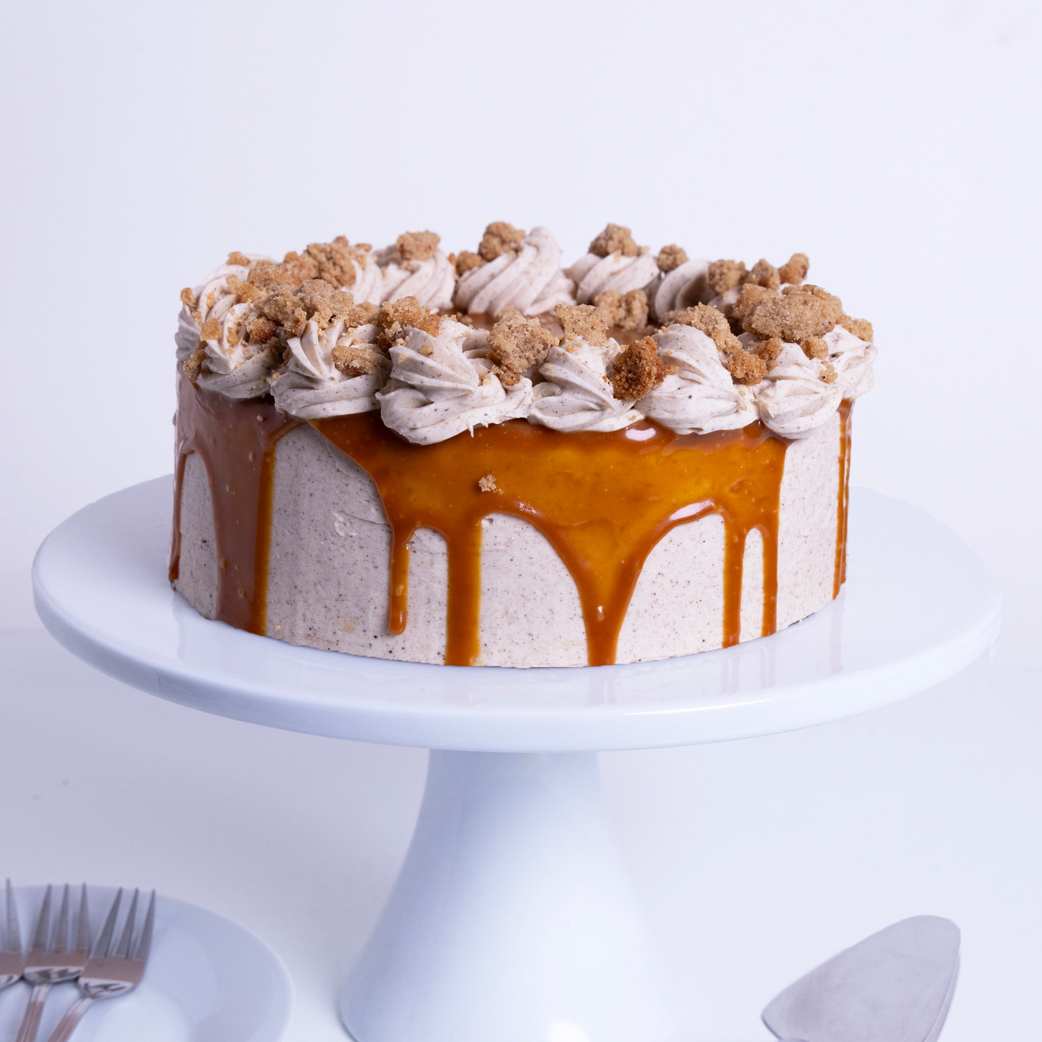 Caramel Apple Crumble Cake